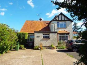 3 bedroom Detached f...